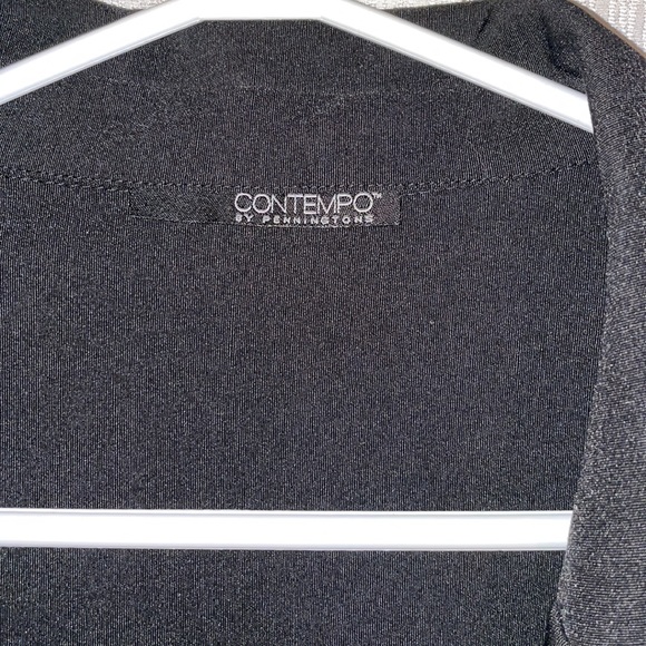 Black Button up Contempo blazer - Picture 6 of 9